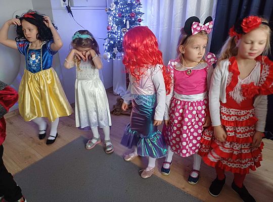 Gr. III Bal Karnawałowy