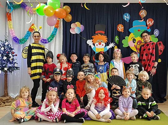 Gr. III Bal Karnawałowy