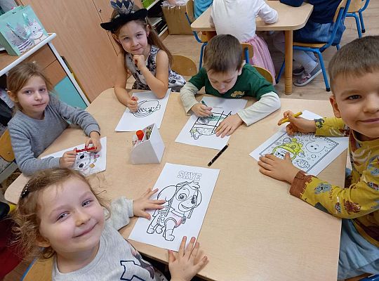 Dzieci rysują