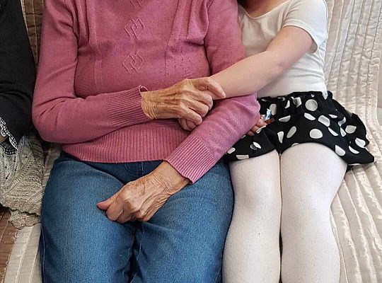 Gr. III Występ w Domu Seniora Magnolia