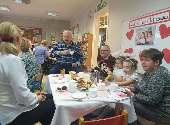 Gr. IV Dzień Babci i Dziadka