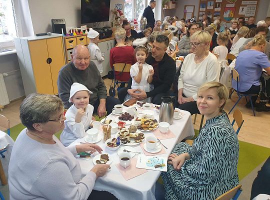 Gr. IV Dzień Babci i Dziadka