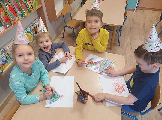 Dzieci rysują