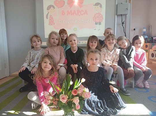 Gr. III DZIEŃ KOBIET