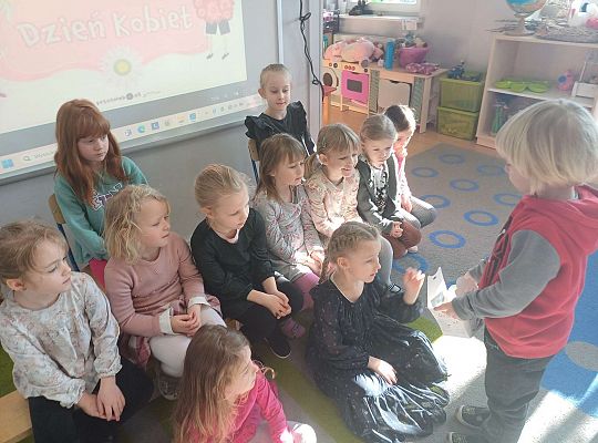 Gr. III DZIEŃ KOBIET