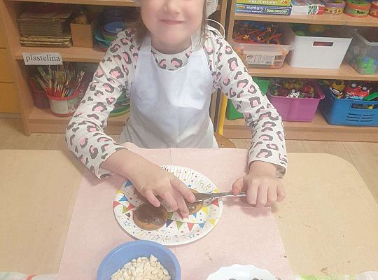 Gr. IV Bawimy się w cukierników