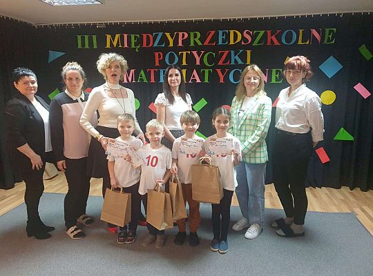 Gr.IV "Jestem chwat - z matematyką za pan  brat" - III międzyprzedszkolne potyczki matematyczne w Przedszkolu nr 9.