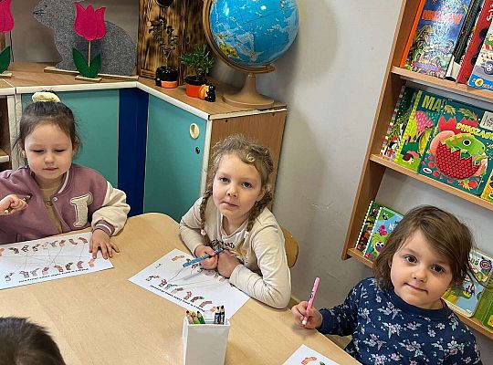 Praca przy stolikach