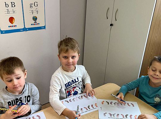 Praca przy stolikach