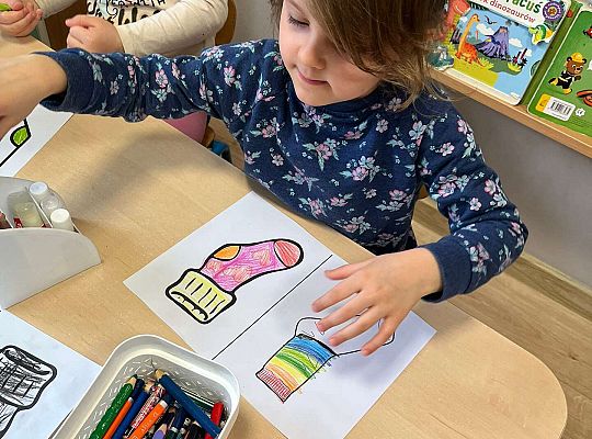 Praca przy stolikach