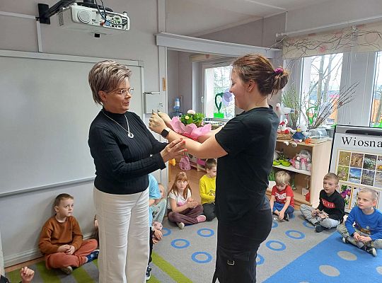 Gr. III Robimy gniotki i slime z gościem maturzystką ze szkoły z Gdyni