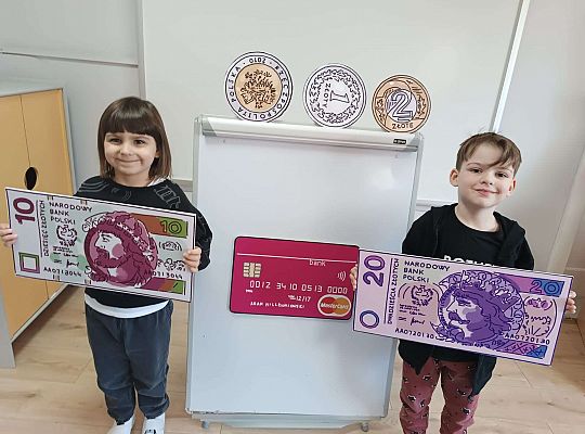 Gr. IV  Bezpieczne Finanse - program edukacyjny