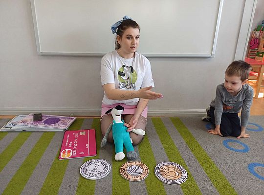 Gr. III Bezpieczne Finanse - program edukacyjny