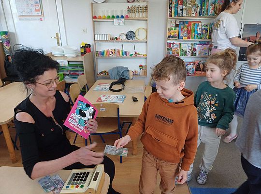 Gr. III Bezpieczne Finanse - program edukacyjny