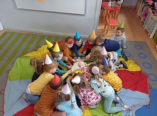 Gr. III Urodzinki Hani