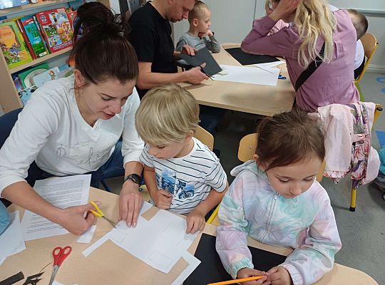 Gr. III Zajęcia otwarte dla rodziców - Teatr cieni