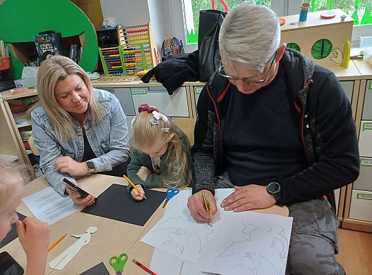 Gr. III Zajęcia otwarte dla rodziców - Teatr cieni