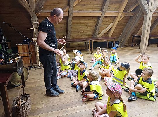 Gr. III Wycieczka do muzeum w Swołowie oraz warsztaty muzyczne