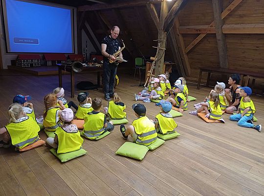 Gr. III Wycieczka do muzeum w Swołowie oraz warsztaty muzyczne