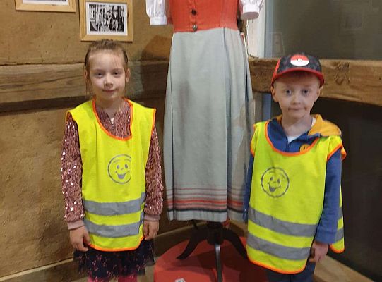 Gr. IV Wycieczka do Muzeum w Swołowie oraz warsztaty
