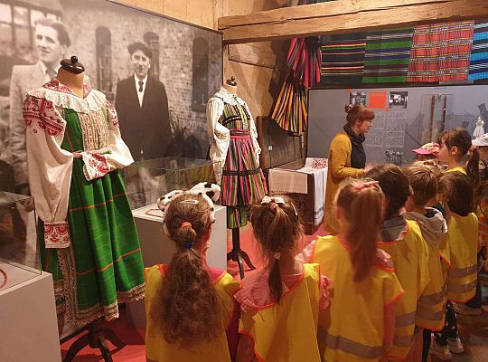 Gr. IV Wycieczka do Muzeum w Swołowie oraz warsztaty