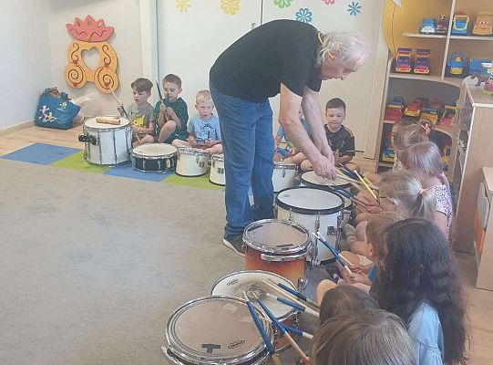 Gr. IV Warsztaty bębniarskie