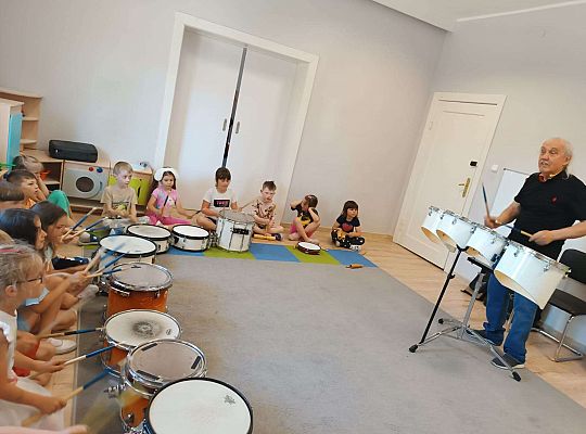 Gr. IV Warsztaty bębniarskie