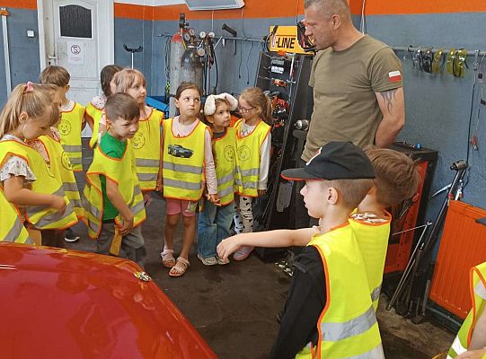 Gr. IV Wizyta w warsztacie samochodowym taty Pawła