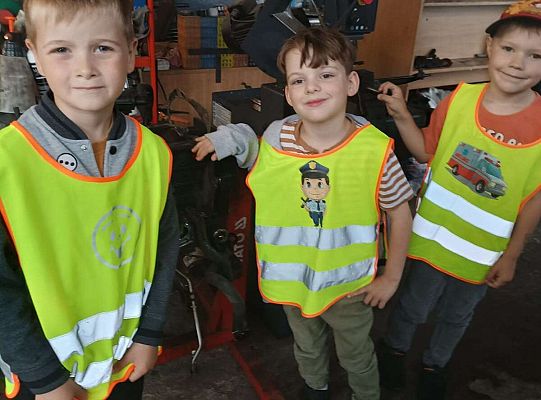 Gr. IV Wizyta w warsztacie samochodowym taty Pawła