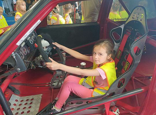 Gr. IV Wizyta w warsztacie samochodowym taty Pawła