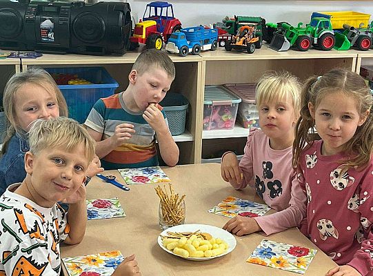 Gr. III Urodzinki Mariki