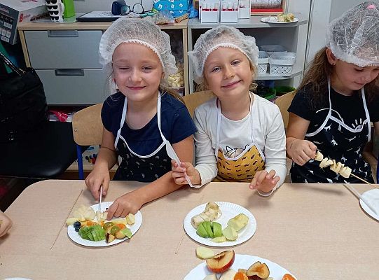 Gr. III Robimy owocowe szaszłyki