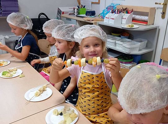 Gr. III Robimy owocowe szaszłyki