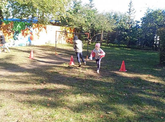 Gr. IV Sport to zdrowie - ćwiczenia z tatą Amelki