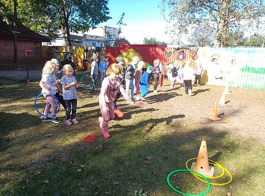 Gr. IV Sport to zdrowie - ćwiczenia z tatą Amelki