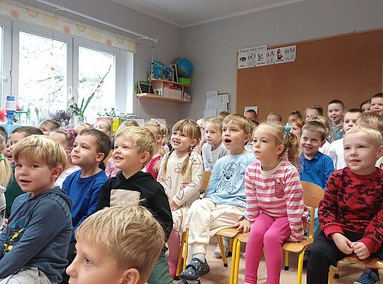 Teatrzyk - "Wybierz numer 112"