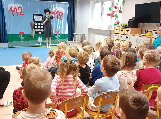 Teatrzyk - "Wybierz numer 112"
