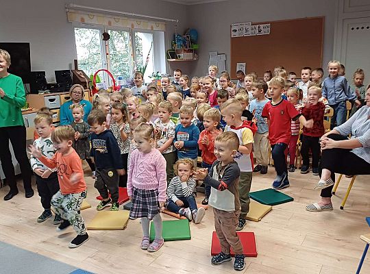 Teatrzyk - "Wybierz numer 112"