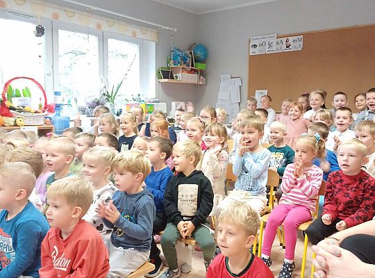 Teatrzyk - "Wybierz numer 112"