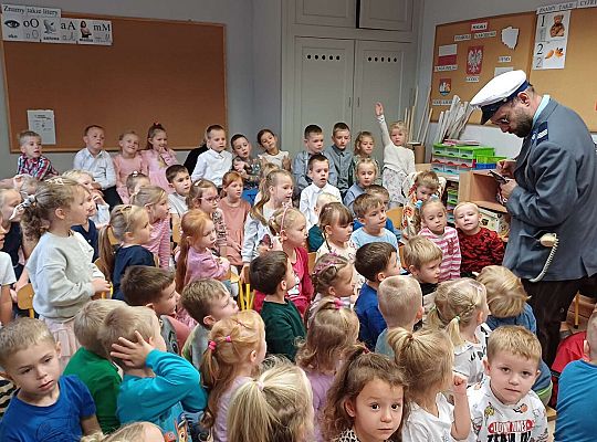 Teatrzyk - "Wybierz numer 112"