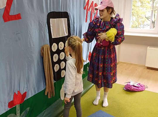 Teatrzyk - "Wybierz numer 112"