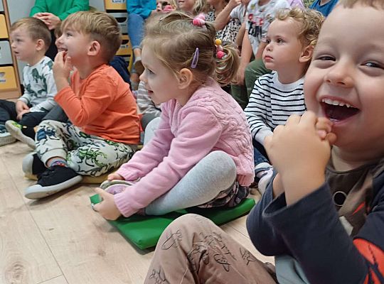 Teatrzyk - "Wybierz numer 112"