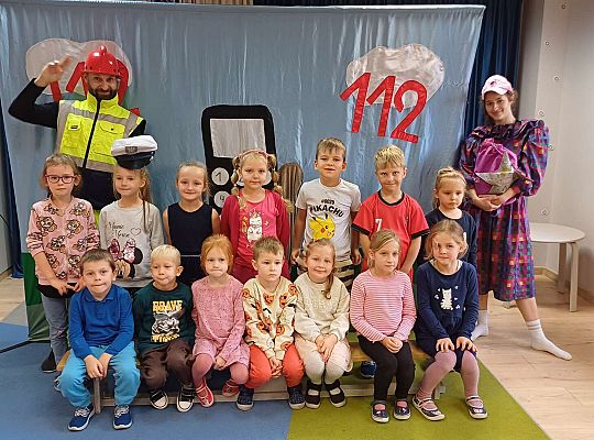 Teatrzyk - "Wybierz numer 112"