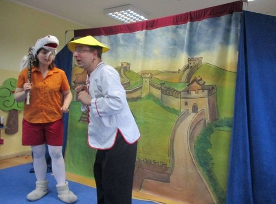 Przedstawienie teatralne "koziołek - niematołek"