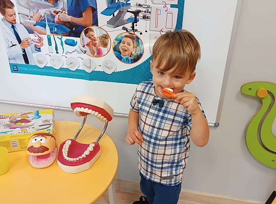 Gr.I Maluchy myją zęby