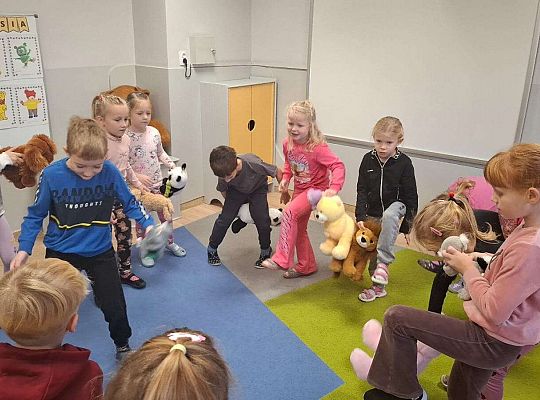 Gr. IV Dzień Pluszowego Misia