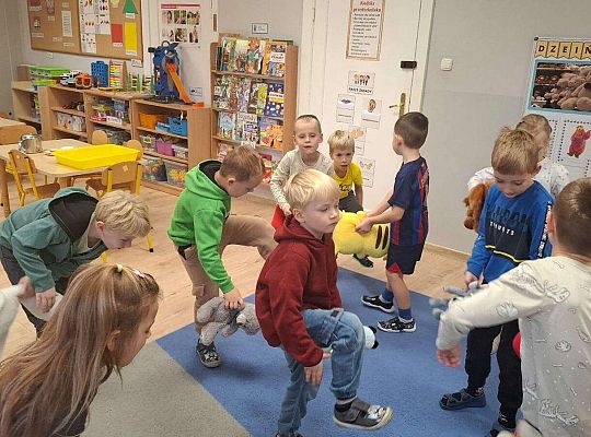 Gr. IV Dzień Pluszowego Misia