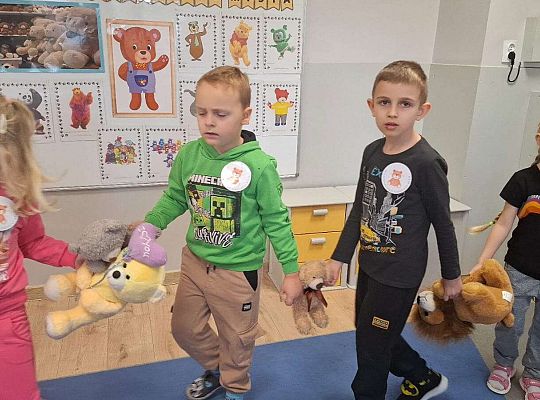 Gr. IV Dzień Pluszowego Misia