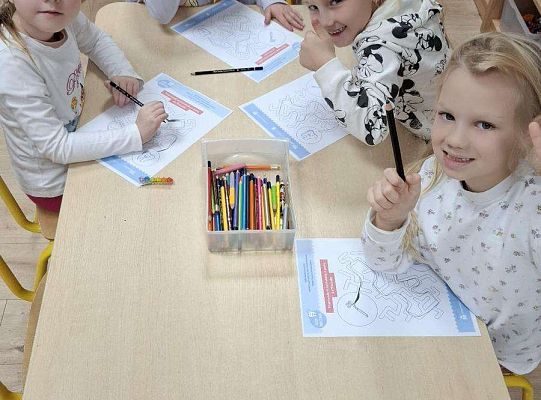 Gr. IV "KLUB MLECZAKA" - Projekt