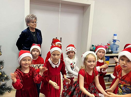 Gr. III i IV Zabawy z Mikołajem